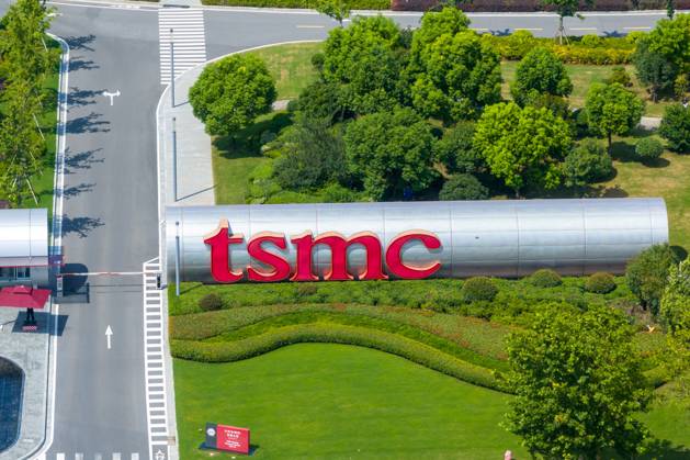 TSMC Factory in Nanjing, China Aerial photo shows the factory of Taiwan Semiconductor Manufacturing Company (TSMC) in Nanjing, Jiangsu province, Aug 1, 2023. Taiwan Semiconductor Manufacturing (TSM) on July 31 turnover of 857 million US dollars, in the day s 58th US stocks, turnover increased 25.86% from yesterday, the day s volume of 8.6541 million. Taiwan Semiconductor Manufacturing (TSM) is down 1.75% through July, up 33.11% year-to-date and up 12.06% in the past 52 weeks. Nanjing China  Copyright: xCFOTOx originalFilename: cfoto-tsmcfact230801_npCuX