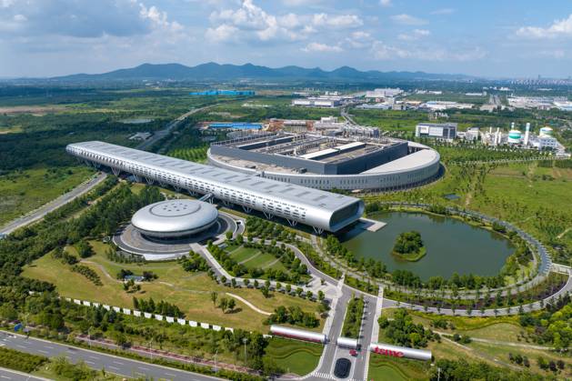 TSMC Factory in Nanjing, China Aerial photo shows the factory of Taiwan Semiconductor Manufacturing Company (TSMC) in Nanjing, Jiangsu province, Aug 1, 2023. Taiwan Semiconductor Manufacturing (TSM) on July 31 turnover of 857 million US dollars, in the day s 58th US stocks, turnover increased 25.86% from yesterday, the day s volume of 8.6541 million. Taiwan Semiconductor Manufacturing (TSM) is down 1.75% through July, up 33.11% year-to-date and up 12.06% in the past 52 weeks. Nanjing China  Copyright: xCFOTOx originalFilename: cfoto-tsmcfact230801_npUbG
