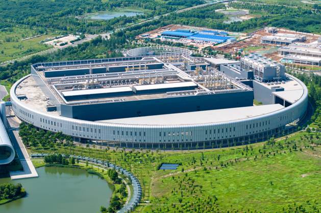 TSMC Factory in Nanjing, China Aerial photo shows the factory of Taiwan Semiconductor Manufacturing Company (TSMC) in Nanjing, Jiangsu province, Aug 1, 2023. Taiwan Semiconductor Manufacturing (TSM) on July 31 turnover of 857 million US dollars, in the day s 58th US stocks, turnover increased 25.86% from yesterday, the day s volume of 8.6541 million. Taiwan Semiconductor Manufacturing (TSM) is down 1.75% through July, up 33.11% year-to-date and up 12.06% in the past 52 weeks. Nanjing China  Copyright: xCFOTOx originalFilename: cfoto-tsmcfact230801_npZIY