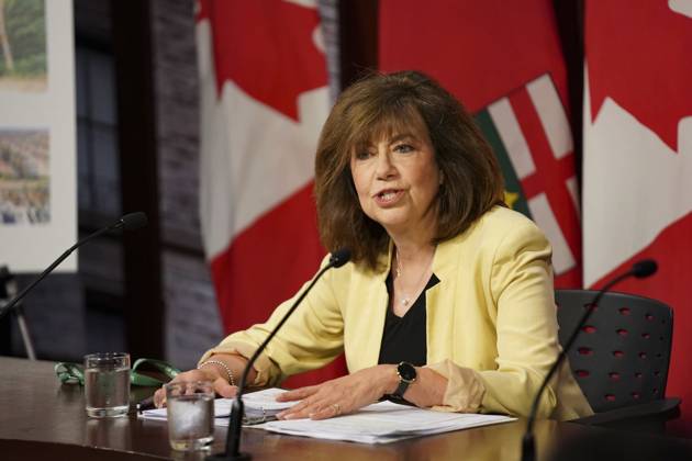 August 9, 2023, Toronto, ON, Canada: Ontario Auditor General Bonnie Lysyk speaks to the media during a press conference regarding her Special Report on Changes to the Greenbelt, at Queens Park, in Toronto, Wednesday, Aug. 9, 2023. Toronto Canada  - ZUMAc35_ 20230809_zaf_c35_011 Copyright: xArlynxMcadoreyx