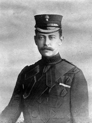 Major Count Gleichen, wounded in South Africa Major-General Lord Albert Edward Wilfred Gleichen, KCVO, CB, CMG, DSO (1863 - 1937), British courtier and soldier. Pictured in The Sketch at the time of the Second Boer War when he was wounded at the Battle of Modder River. Date: 1899  Copyright: Copyrightx(c)Geminix2023.xCredit:xGemini 11111832