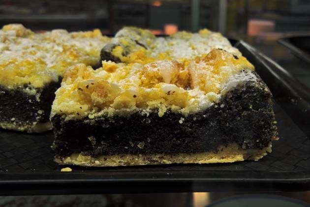 From the pastry chef or baker poppy seed cake with sprinkles
