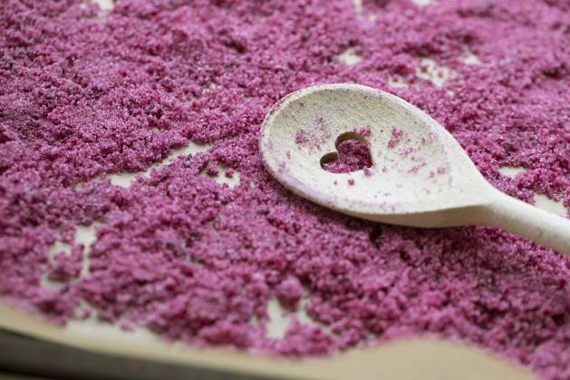 Hollyhock, Stock Rose, Stock mallow, Stock Mallow, Neck rose, Neck Rose, Brand Rose, Brand Rose Alcea rosea, althaea Rosea , Hollyhocks Salt, Flower salt from edible Flowers hollyhock Alcea rosea, althaea Rosea , selfmade hollyhock Salt BLWS693879 Copyright: xblickwinkel F.xHeckerx