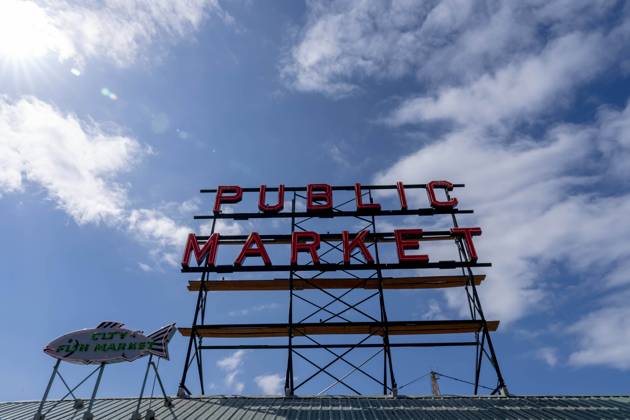 September 5, 2023, Seattle, WA, USA: Pike Place Market is a public market in Seattle, Washington, United States. It opened on August 17, 1907, and is one of the oldest continuously operated public farmers markets in the United States. Seattle USA - ZUMAa161 1034148836st Copyright: xWalterxGxArcexSrxGrindstonexMedix