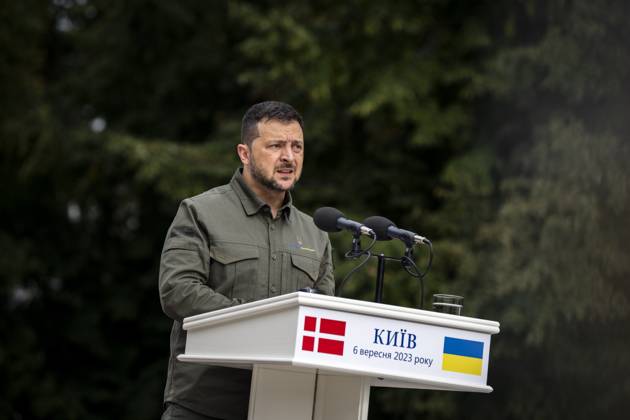 Ukrainian President Volodymyr Zelenskyj during a press conference with Denmarks Prime Minister Mette Frederiksen, not seen, in front of the presidential palace in Kyiv, Ukraine, Wednesday, September 6, 2023 , Kyiv Ukraine  Copyright: RitzauxScanpix IdaxMariexOdgaardx spdk20230906-185322-L