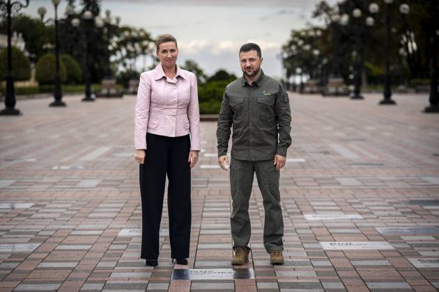 Ukrainian President Volodymyr Zelenskyj and Denmarks Prime Minister Mette Frederiksen during a press conference in front of the presidential palace in Kyiv, Ukraine, Wednesday, September 6, 2023 , Kyiv Ukraine  Copyright: RitzauxScanpix IdaxMariexOdgaardx spdk20230906-185514-L