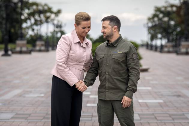Ukrainian President Volodymyr Zelenskyj and Denmarks Prime Minister Mette Frederiksen during a press conference in front of the presidential palace in Kyiv, Ukraine, Wednesday, September 6, 2023 , Kyiv Ukraine  Copyright: RitzauxScanpix IdaxMariexOdgaardx spdk20230906-170141-L