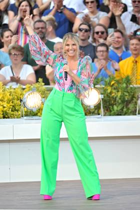 ZDF Fernsehgarten singer Beatrice Egli during the ZDF entertainment show Fernsehgarten on 17 09 2023 in Mainz 20230917MWI102162
