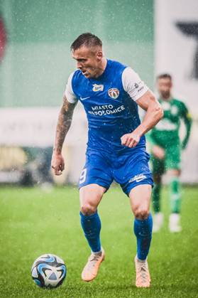 RADOM 23.09.2023 MECZ 9. KOLEJKA PKO EKSTRAKLASA SEZON 2023 24 --- POLISH FOOTBALL TOP LEAGUE MATCH: RADOMIAK RADOM - PUSZCZA NIEPOLOMICE MARCEL PIECZEK FOT. Kacper Pacocha 400mm NEWSPIX.PL --- Newspix.pl 076_PAC_0655