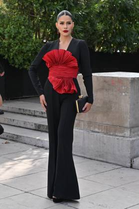 PFW Elie Saab Arrivals Dy Miryan attending the Elie Saab S S 2024 show during Paris Fashion Week on September 30, 2023 in Paris, France. Photo by Julien Reynaud APS-Medias ABACAPRESS.COM Paris France  Copyright: xReynaudxJulien APS-Medias ABACAx 869874_048 ReynaudxJulien APS-Medias ABACAx 869874_048
