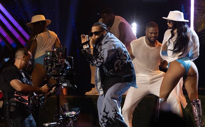Justin Quiles & El Alfa perform at the 2023 Latin Billboard Music Awards at the University of Miami, Watsco Center, Thursday, October 05, 2023 in Coral Gables, Florida.  MIA20231005151 GARYxIxROTHSTEIN