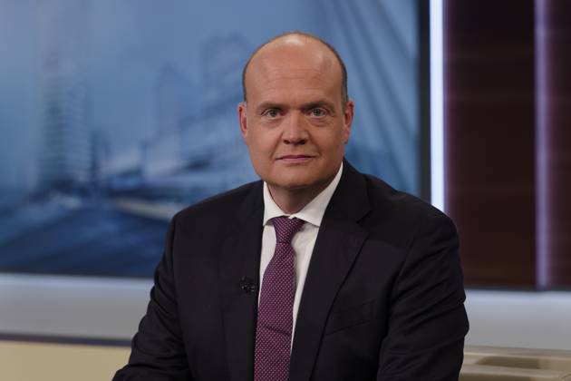 Robin Alexander on Anne Will 2023 10 08 Germany, Berlin Robin Alexander, deputy editor-in-chief of Welt and Welt am Sonntag, guest on Anne Will on the German public broadcaster ARDs politics talk show Following the elections in Bavaria and Hesse