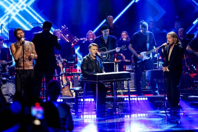 Howard Donald, Gary Barlow and Mark Owen of Take That at the recording of the ARD TV show Your Songs in Studio 3 of Media City Leipzig, 18 10 2023 Foto:xM.xKremerx xFuturexImagex your_song_3088