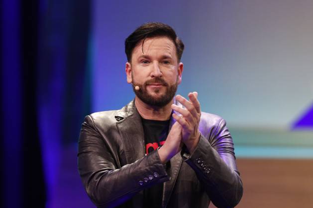 Schlagerstar Michael Wendler in the RTL Live Show Pocher vs Wendler Schluss mit lustig in the NOBEO Studios Hürth, 01 03 2020 NRW Germany Copyright: xChristophxHardtx