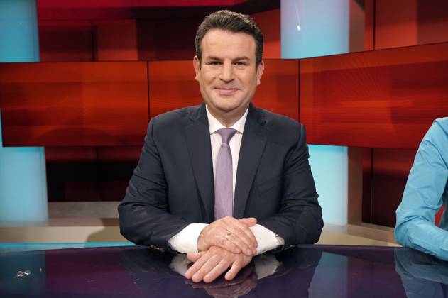 Hubertus Heil on the ARD talk show hart aber fair in Studio Adlershof Berlin, 13 11 2023 Foto:xT.xBartillax xFuturexImagex hart_fair1311_3112