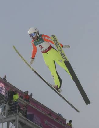 Ski jumping in PyeongChang Ski jumping in PyeongChang Park Guy-lim takes flight during the women s normal hill event at the FIS Ski Jumping World Cup in PyeongChang, Gangwon Province, on Feb. 15, 2017. She earned a spot at the upcoming Winter Olympics with her first-ever World Cup point. Park, 17, had a combined score of 67.1 points, putting her at 30th among 32 competitors at Alpensia Ski Jumping Centre, but it was enough to give her first World Cup point. (Yonhap) 2017-02-16 10:59:27 < 1980-2017 YONHAPNEWS AGENCY. .> Æòⱺ °¿øµµ EDITORIAL USE ONLY Copyright: xx PYH2017021602280034100 YonhapxNewsx yonphotos109976