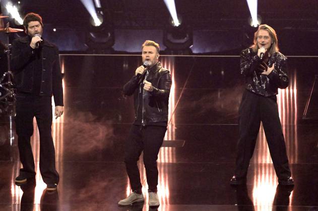 Howard Donald, Gary Barlow and Mark Owen from Take That on the ZDF entertainment show Wetten, dass live from Messe Offenburg Ortenau Offenburg, 25 11 2023 Foto:xF.xKernx xFuturexImagex wetten_dass_2740