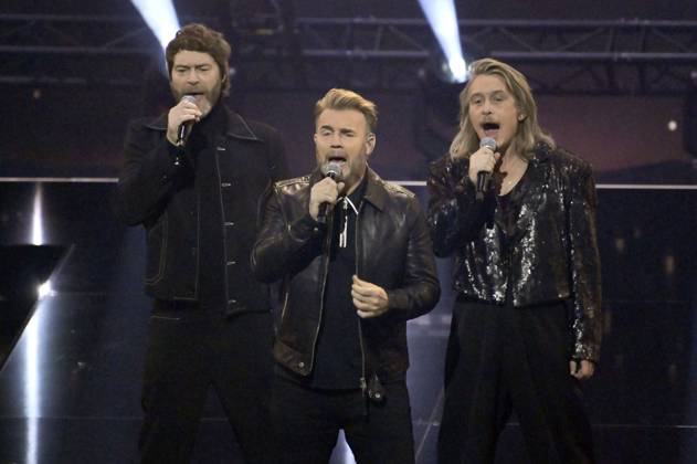 Howard Donald, Gary Barlow and Mark Owen from Take That on the ZDF entertainment show Wetten, dass live from Messe Offenburg Ortenau Offenburg, 25 11 2023 Foto:xF.xKernx xFuturexImagex wetten_dass_2865