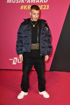 Felix Lobrecht at the 24 award ceremony of the 1Live Krone 2023 in the Lokschuppen Bielefeld, 30 11 2023 Foto:xN.xKubelkax xFuturexImagex 1live_krone_1033