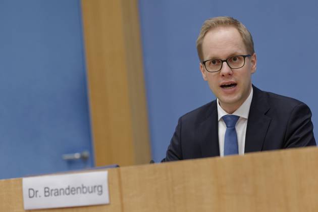PISA 2022 presented 2023 12 05 Germany, Berlin Federal Press Conference on the publication of the PISA 2022 report Pictured Jens Brandenburg FDP , Parliamentary State Secretary at the Federal Ministry of Education and Research BMBF