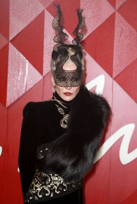 Fashion Awards 2023 at Royal Albert Hall in London, UK - 04 Dec 2023 Daphne Guinness attends The Fashion Awards 2023 presented by Pandora at The Royal Albert Hall in London. London United Kingdom Copyright: xFredxDuvalx xSOPAxImagesx FDuval-63