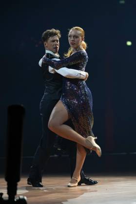LET S DANCE Die Live Tournee 2023 04 12 2023 Dancing couple Anna Ermakova Valentin Lusin at Let s Dance Die Live Tournee 2023 in the sold-out SAP Arena Mannheim Mannheim SAP Arena Baden Württemberg