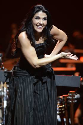Alexandra Arrieche live at the Night of the Proms 2023 in the ZAG Arena Hannover, 06 12 2023 Foto:xR.xKeuntjex xFuturexImagex notp_hannover_3285