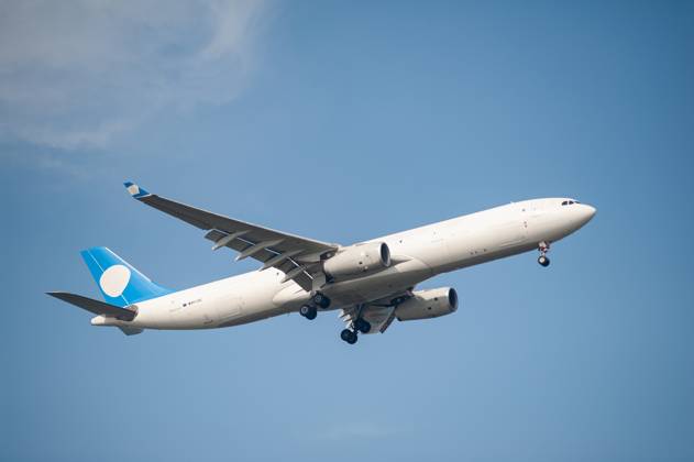 26 07 2023, Singapore, Republic of Singapore, Asia An Airbus A330 300 freighter aircraft operated by Galistair Malta on behalf of Galistair Infinite Aviation with registration 9V VDC approaching Changi International Airport