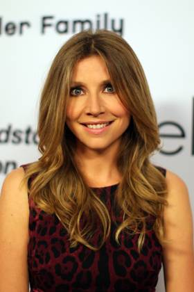 Sarah Chalke works the red carpet at the Pink Party 2011 at Drai s Hollywood 66588, LOS ANGELES, CALIFORNIA - Saturday September 10, 2011. Sarah Chalke works the red carpet at the Pink Party 2011 at Drai s Hollywood. The party was held in benefit of Cedars-Sinai Women s Cancer Program. UK & NORTH AMERICAN USE ONLY , Credit:RevolutionPix@PacificCoastNews.com Avalon United States, Los Angeles  Copyright: xRevolutionPix@PacificCoastNews.comx xAvalonx 0525383465