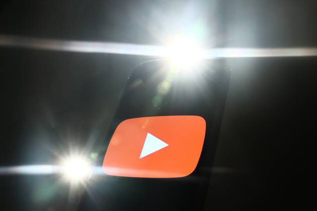 Popular Apps And IT Companies Photo Illustrations Lights and YouTube logo displayed on a phone screen are seen in this illustration photo taken in Krakow, Poland on December 27, 2023. Krakow Poland Copyright: xJakubxPorzyckix originalFilename: porzycki-populara231227_npXya