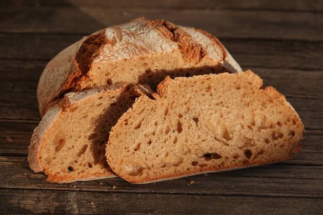Dinkelbrot, spelt bread Dinkelbrot, spelt bread Copyright: xZoonar.com PeterxHimmelhuberx 21034224
