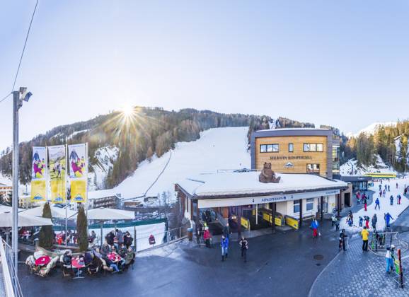 ski lifts, ski slope, downhill skiing, Samnaun Alps