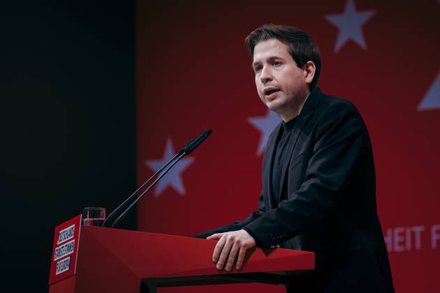 Kevin Kuehnert, Secretary General of the SPD, recorded at the European Delegates Conference of the Social Democratic Party of Germany in Berlin, 28 01 2024 Berlin Germany Copyright: xFelixxZahnx