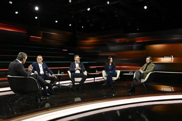 Talk round at Markus Lanz , ZDF 02 24 her Markus Lanz, Tino Chrupalla, Claus Ruhe Madsen, Franziska Klemenz and Lukas Rietzschel v li on February