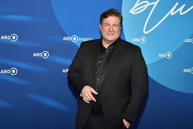 ARD BLUE HOUR EINE MILLION MINUTEN Francis Fulton Smith Arrival at the ARD BLUE HOUR on the occasion of the 74th Berlinale at the Hotel Telegraphenamt in Berlin, on 16 02 2024 Photopress Mueller