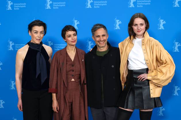 February 17, 2024, Berlin, Brandenburg, Germany: From 15 to 25 February 2024 the Berlinale 74 film festival takes place in Berlin, Germany. Actors at the photo call for the film Another End. Berlin Germany - ZUMAt227 20240217_zip_t227_001 Copyright: xMarinaxTakimotox