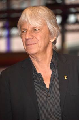 Andreas Dresen at the premiere of the feature film In Liebe, Eure Hilde From Hilde, with Love at the Berlinale 2024 74 Berlin International Film Festival at the Berlinale Palast Berlin, 17 02 2024 Foto:xN.xKubelkax xFuturexImagex hilde_4243