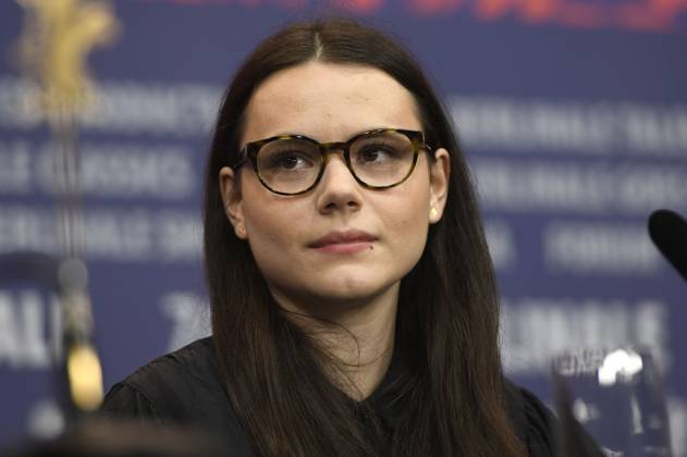 Lilith Grasmug at the press conference for the feature film Langue Etrangere at the Berlinale 2024 74 Berlin International Film Festival at the Hotel Grand Hyatt Berlin, 19 02 2024 Foto:xC.xNiehausx xFuturexImagex etrangere_4273