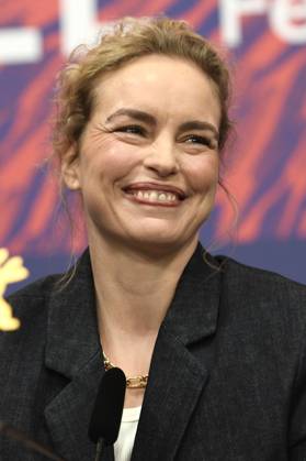 Nina Hoss at the press conference for the feature film Langue Etrangere at the Berlinale 2024 74 Berlin International Film Festival at the Hotel Grand Hyatt Berlin, 19 02 2024 Foto:xC.xNiehausx xFuturexImagex etrangere_4282