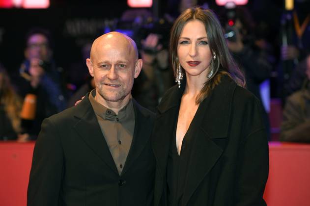 Jürgen Vogel and Natalia Belitski at the premiere of the feature film Dying Dying at the Berlinale 2024 74 Berlin International Film Festival at the Berlinale Palast Berlin, 18 02 2024 Foto:xC.xNiehausx xFuturexImagex sterben_prem_4294