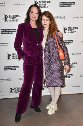 Natalia Wörner and Luise Aschenbrenner at the premiere of the RTL series Disko 76 at the Berlinale 2024 74 Berlin International Film Festival at Cinemaxx Potsdamer Platz Berlin, 20 02 2024 Foto:xN.xKubelkax xFuturexImagex disko_4214