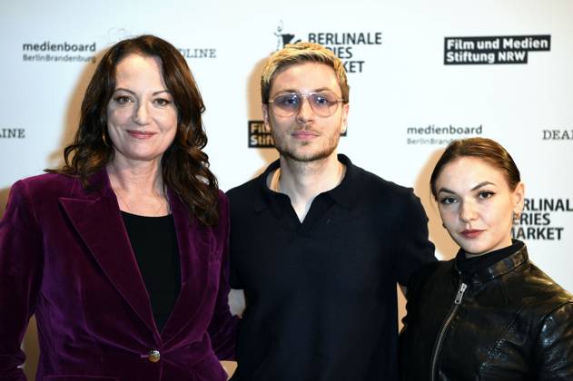 Natalia Wörner, Jannik Schümann and Emma Drogunova at the premiere of the RTL series Disko 76 at the Berlinale 2024 74 Berlin International Film Festival at Cinemaxx Potsdamer Platz Berlin, 20 02 2024 Foto:xC.xNiehausx xFuturexImagex disko_4239