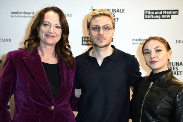 Natalia Wörner, Jannik Schümann and Emma Drogunova at the premiere of the RTL series Disko 76 at the Berlinale 2024 74 Berlin International Film Festival at Cinemaxx Potsdamer Platz Berlin, 20 02 2024 Foto:xC.xNiehausx xFuturexImagex disko_4241