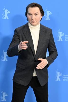 Paul Dano at the photocall for the movie Spaceman at the Berlinale 2024 74 Berlin International Film Festival at the Hotel Grand Hyatt Berlin, 21 02 2024 Foto:xF.xKernx xFuturexImagex spaceman_4359