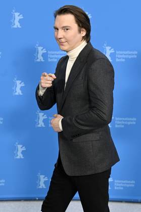 Paul Dano at the photocall for the movie Spaceman at the Berlinale 2024 74 Berlin International Film Festival at the Hotel Grand Hyatt Berlin, 21 02 2024 Foto:xF.xKernx xFuturexImagex spaceman_4362