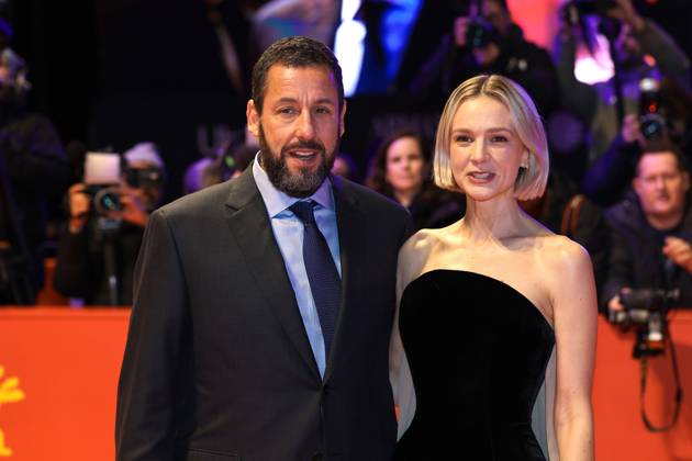 February 21, 2024, Berlin, Brandenburg, Germany: From 15 to 25 February 2024 the Berlinale 74 film festival takes place in Berlin, Germany. Adam Sandler and Carey Mulligan on the Red Carpet of Berlinale Palast for the Spaceman film Berlin Germany - ZUMAt227 20240221_zip_t227_013 Copyright: xMarinaxTakimotox