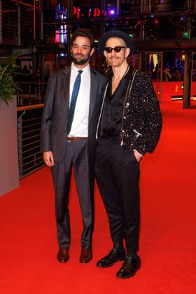 Berlinale Spaceman Premiere Michael Parets and Johan Renck at the premiere of Spaceman at the Berlinale Palast on the occasion of the 74th Berlin International Film Festival on 21 02 2024 Copyright: xEventpressxKochanx
