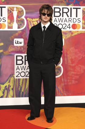 Joe Keery at the presentation of the 44 BRIT Awards 2023 at the O2 Arena London, 02 03 2024 Foto:xD.xJonesx xFuturexImagex brit_awards_4112