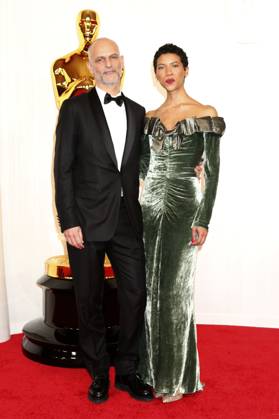 James Wilson with companion at the 2024 96th Annual Academy Awards at the Dolby Theatre Los Angeles, 10 03 2024 Foto:xJ.xBlocx xFuturexImagex oscars_9776