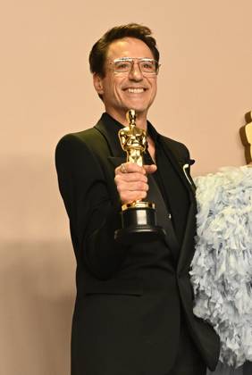 LOS ANGELES, CA - MARCH 10: Robert Downey Jr. at the 96th Annual Academy Awards Press Room at at the Ovation Hollywood on March 10, 2024 in Los Angeles, California. Copyright: xMediaPunchx